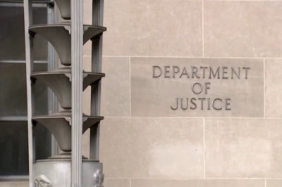 Former judges challenge Trump’s ‘anti-weaponization’ fund, calling it ‘unprecedentedly fraudulent’