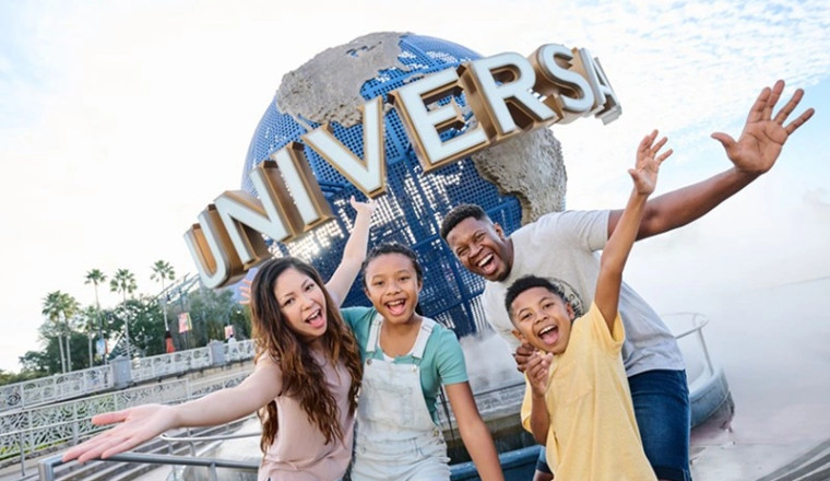 UK may be launching their own Disneyland Paris style park. The park, named Universal Studios will be in Bedford.